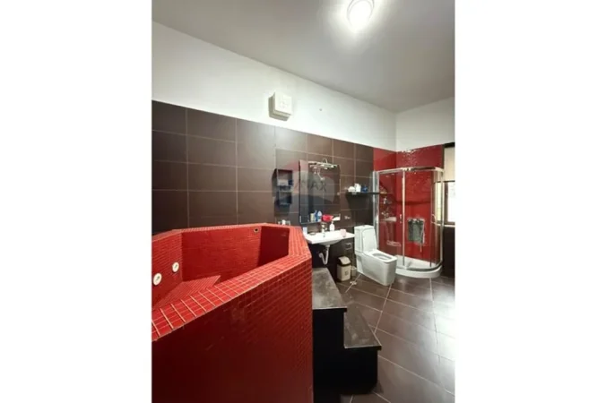 Tirane, jap me qera apartament , 120 m² 1.200 € 