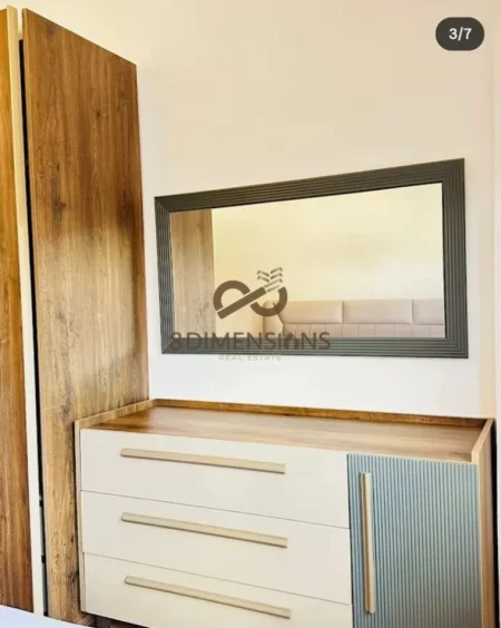 Tirane, jepet me qera apartament 1+1+Ballkon Kati 1, 62 m² 600 € (qender)