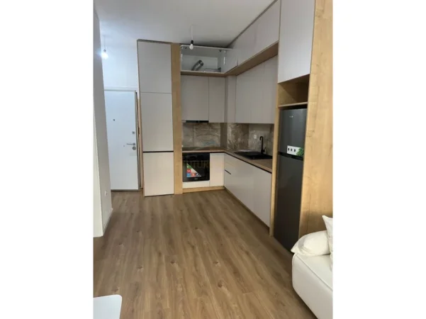 Tirane, jepet me qera apartament 1+1 Kati 2, 48 m² 400 € (Residenca Kadiu, Ali Demi)