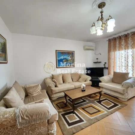 Tirane, jepet me qera apartament 2+1 Kati 6, 100 m² 700 € (Selvia)
