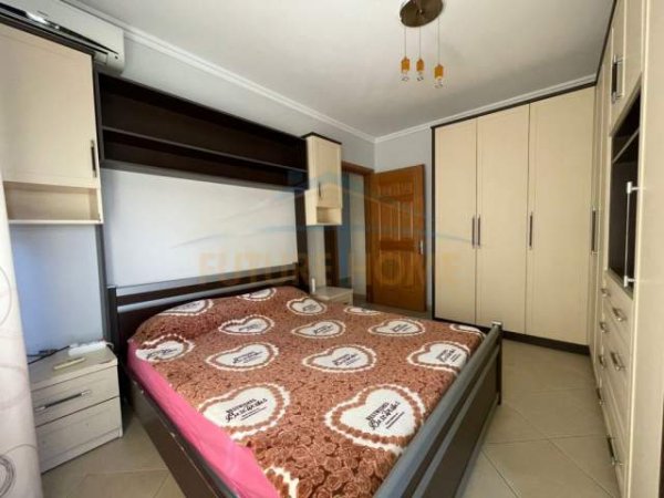 Tirane, jepet me qera apartament Kati 1, 119 m² 500 Euro ("Rruga 5 Maj")