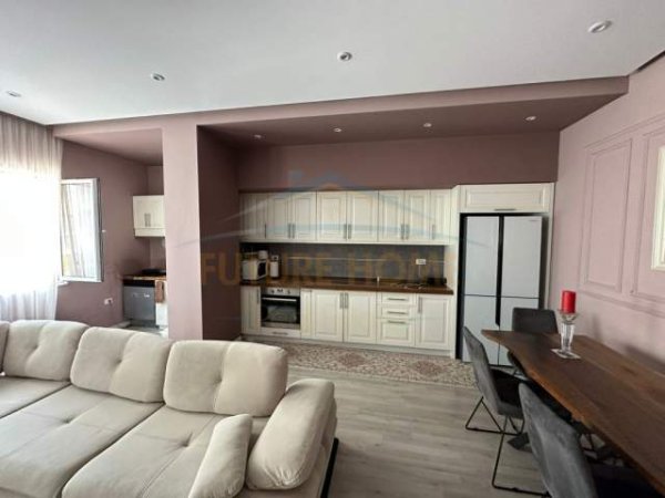Tirane, shitet apartament Kati 2, 109 m² 115.000 Euro (Teodor Keko)