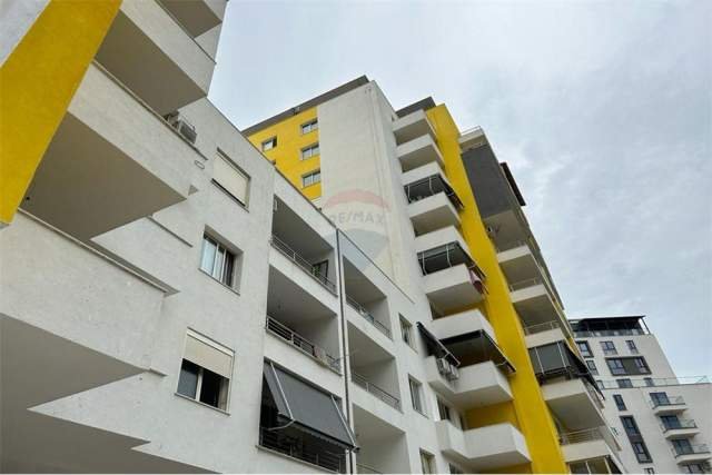 Tirane, shitet apartament 2+1+BLK Kati 7, 83 m² 124.000 Euro (Fusha e Aviacionit)