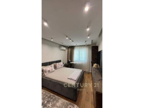 Tirane, shitet apartament 2+1 Kati 4, 87 m² 160.000 Euro (bulevardi ir i)