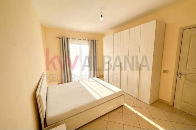 Durres, shitet apartament 2+1+BLK Kati 8, 95 m² 115.000 Euro (Prane pallatit te Sportit)