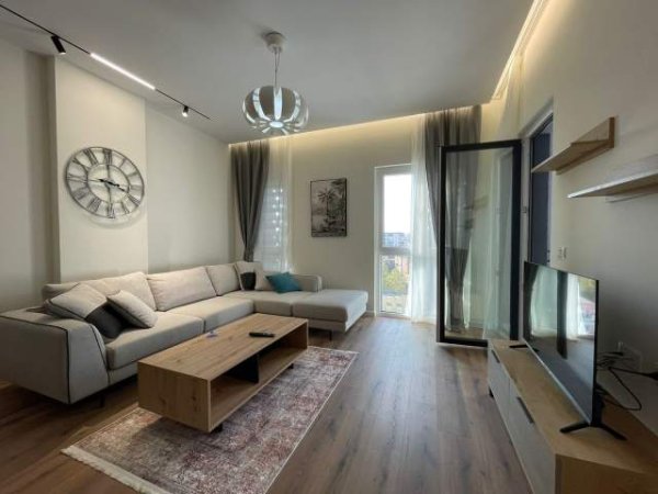 Tirane, jepet me qera apartament 1+1+BLK Kati 6, 73 m² 500 Euro (5 Maji)