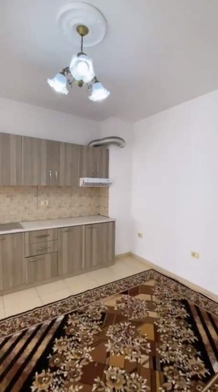 Tirane, shitet apartament 2+1 Kati 2, 110 m² 105.000 Euro (Astir)