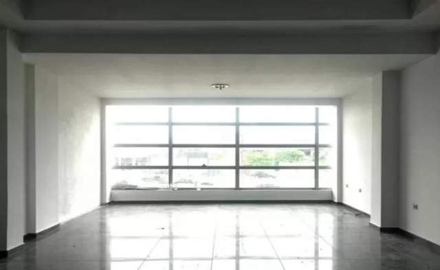 Tirane, jepet me qera zyre Kati 0, 100 m²  (Rruga e Dibres)