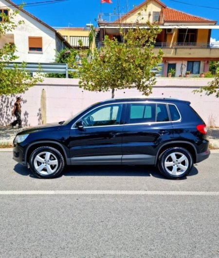 Tirane,OKAZION VW TIGUAN VITI 2010 KAMBIO AUTOMAT MOTOR 2.0TDI