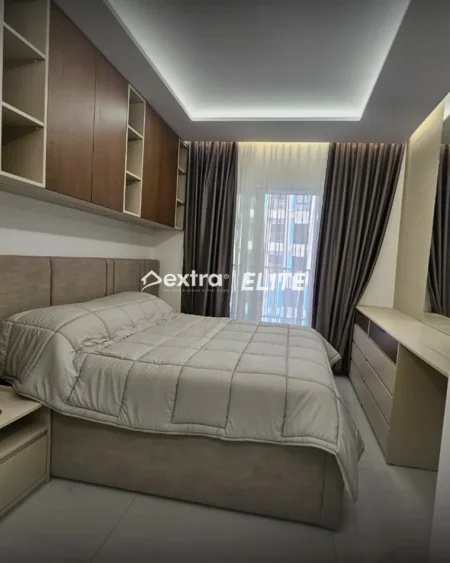 Tirane, jepet me qera apartament 1+1+Ballkon , 75 m² 800 € 