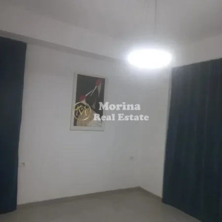 Tirane, jepet me qera apartament 2+1 Kati 3, 86 m² 400 € (5 Maji)