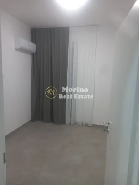 Tirane, jepet me qera apartament 2+1 Kati 3, 86 m² 400 € (5 Maji)