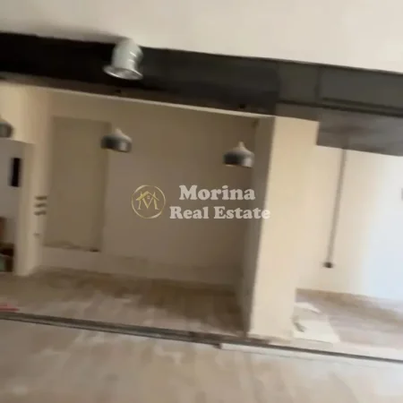 Tirane, jepet me qera ambjent biznesi Kati 0, 100 m² 1.000 € (Vasil Shanto)
