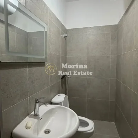 Tirane, jepet me qera apartament 1+1 Kati 3, 45 m² 350 € (5 Maji)