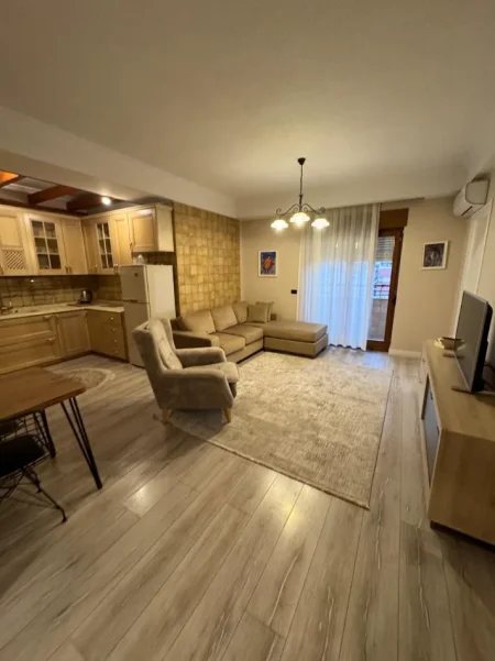 Tirane, shitet apartament 2+1 Kati 7, 110 m² 340.000 € (9 KATSHET)