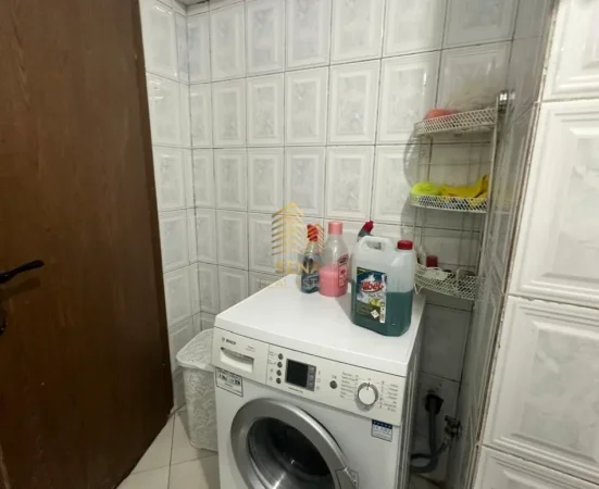 Tirane, jepet me qera apartament 1+1 Kati 4, 60 m² 370 € (Don Bosko)