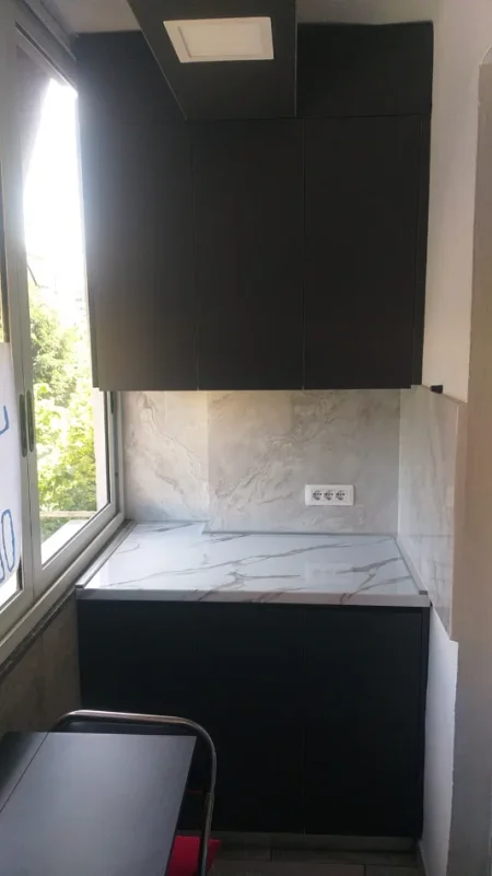 Tirane, jepet me qera apartament 2+1+Ballkon Kati 3, 75 m² 550 € (Rruga e Dibres/)