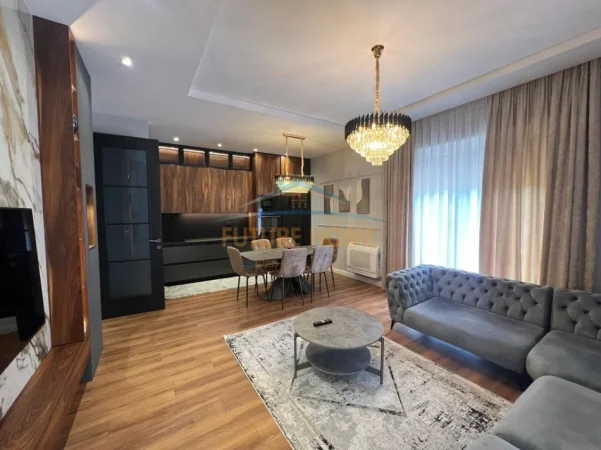 Tirane, shitet apartament 2+1+Aneks+Ballkon Kati 3, 106 m² 300.000 € (secret garden teg)