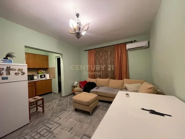 Tirane, shitet apartament 1+1 Kati 2, 59 m² 135.000 € (Rruga Irfan Tomini)