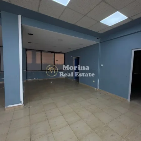 Tirane, jepet me qera ambjent biznesi Kati 2, 220 m² 2.000 € (Rruga e Dibres)