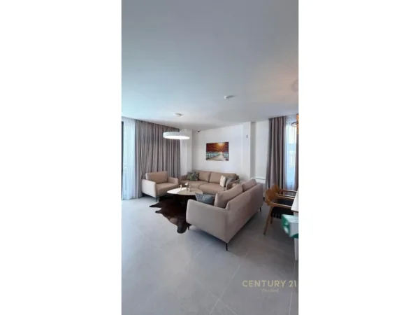 Durres, shitet Vile 2 Katshe Kati 2, 711 m² 1.150.000 € (San pietro)