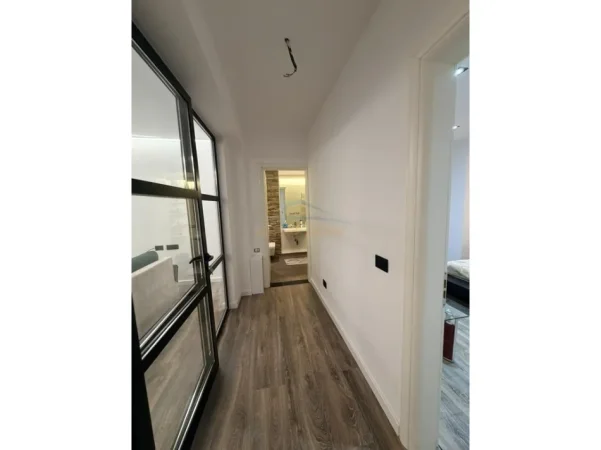 Tirane, shitet apartament 2+1 Kati 6, 112 m² 210.000 € (Rruga Dritan Hoxha)