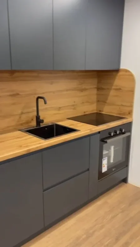 Jepet me Qira Apartament komod 1+1 tek Rruga Naim Frashëri tek Mozaiku tek Zogu i Zi vetëm 500 mijë lekë/muaj!,