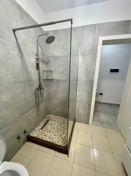 Tirane, shitet apartament 3+1 Kati 3, 115 m² 155.250 € (Ali Demi)