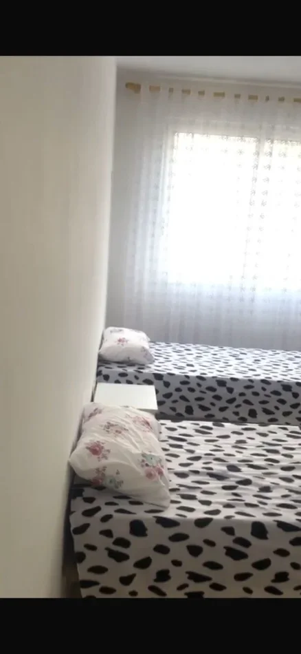 🏡 OKAZION , Jepet me Qera Apartament 2+1 , 400 euro ne Astir tek Vila L