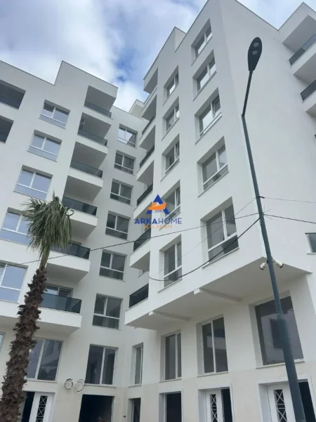 Durres, shitet Dublex Kati 6, 137 m² (GOLEM)