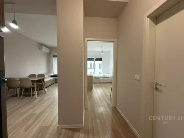 Tirane, jepet me qera apartament 1+1+Ballkon Kati 3, 650 m² 650 € 