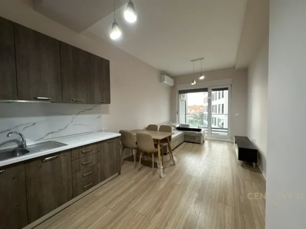 Tirane, jepet me qera apartament 1+1+Ballkon Kati 3, 650 m² 650 € 