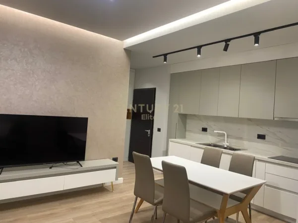 Tirane, jepet me qera apartament 2+1+Aneks+Ballkon Kati 3, 95 m² 1.500 € 