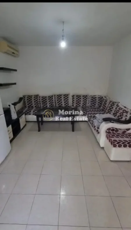 Tirane, jepet me qera shtepi 1+1 Kati 1, 70 m² 350 € (PERBALLE INXHINIERISE SE NDERTIMIT)