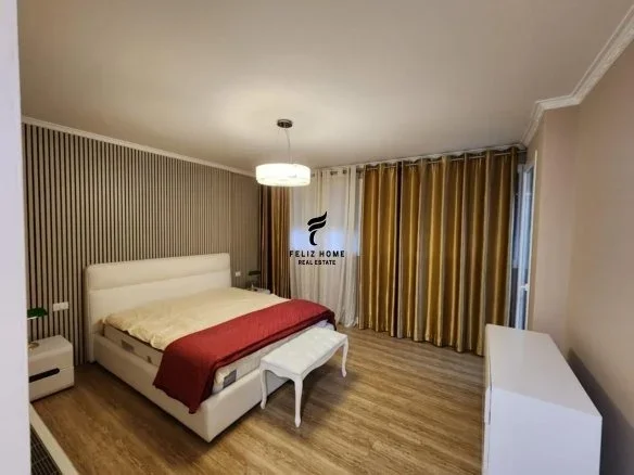 Tirane, jepet me qera Vile 2 Katshe Kati 2, 750 m² 2.000 € (TEG)