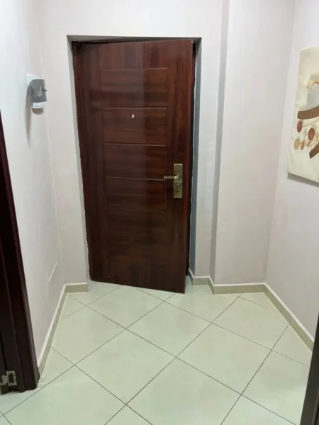 Tirane, jepet me qera apartament 1+1+Ballkon Kati 7, 60 m² 400 € 