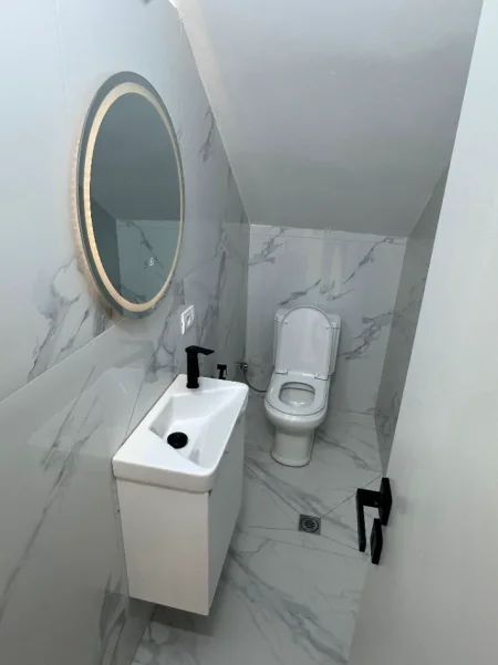 Shqiperi, jepet me qera zyre Kati 0, 40 m² 500 € 