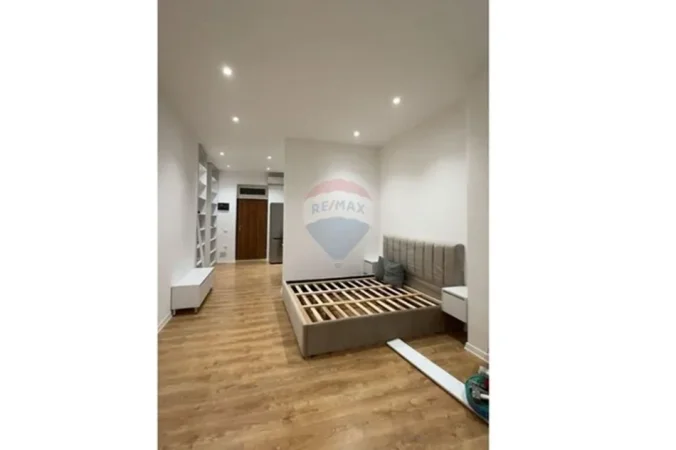 Tirane, jepet me qera apartament 1+1 Kati 0, 600 € 