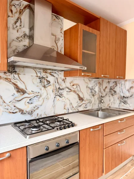 Tirane, shitet apartament Kati 6, 75 m² 105.000 € 