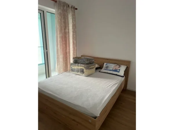 JEPET ME QERA APARTAMENT 1+1 KOMPLEKSI KADIU, ALI DEM