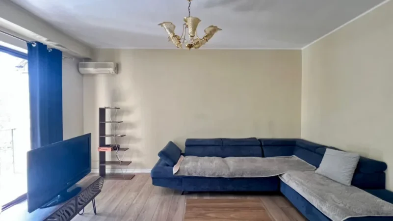 Me Qera : 1+1📍Brryl ( Buze Unazes) - Pallat i Ri - S.80m² - 450€ - Kt.3 || Ndodhet ne nje nder zonat me te kerkuara✨