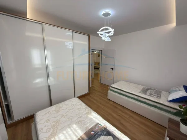 Tirane, shitet apartament 2+1+2 Kati 7, 116 m² 265.000 € (PALLATI ME SHIGJETA)