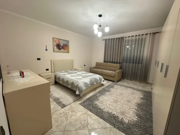 Tirane, shitet apartament 2+1+Ballkon Kati 6, 160 m² 335.000 € (Ish Tregu Elektrik)
