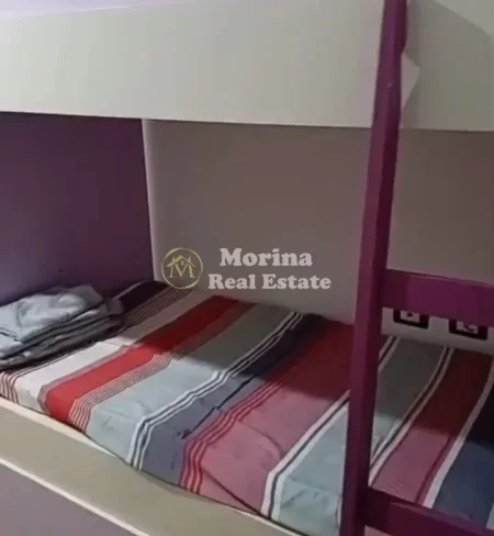 Tirane, jepet me qera apartament 2+1 Kati 4, 89 m² 350 € (Fresku)