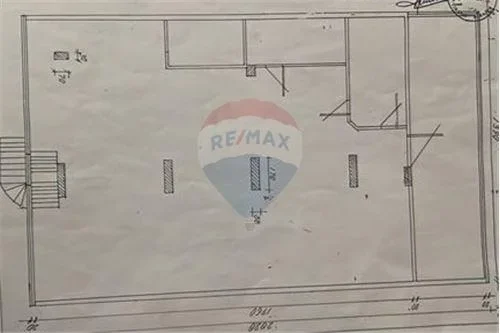 Tirane, shitet dyqan , 340 m² 1.150.000 € 