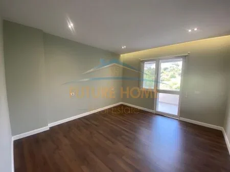 Tirane, shitet apartament 2+1 Kati 1, 120 m² 210.000 € 