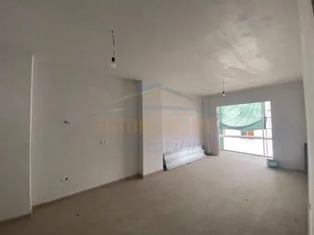 Tirane, shitet apartament 1+1 Kati 1, 73 m² 136.000 € 