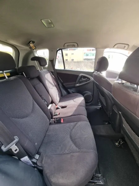Shqiperi, shes makine Toyota rav4 2007 Nafte, gri metalizato manuale Kondicioner 300.900 km 4.800 €