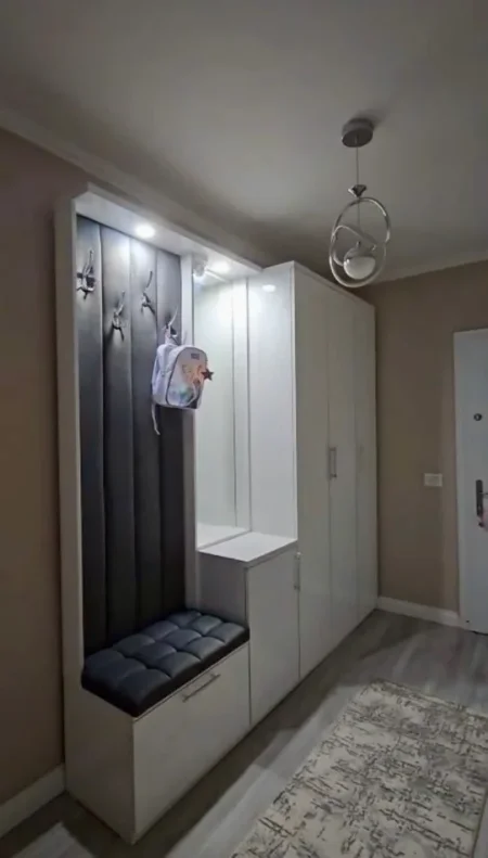 Tirane, jepet me qera apartament 1+1 Kati 4, 70 m² 550 € (Rruga Luis Jansin Henkard)