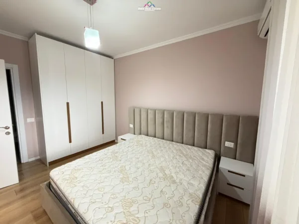 Tirane, jepet me qera apartament 2+1 Kati 6, 114 m² 780 € (Rruga e Dibres, Farmacia 10)